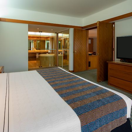 Sonesta Hotel El Olivar Λίμα Εξωτερικό φωτογραφία A bedroom at the hotel