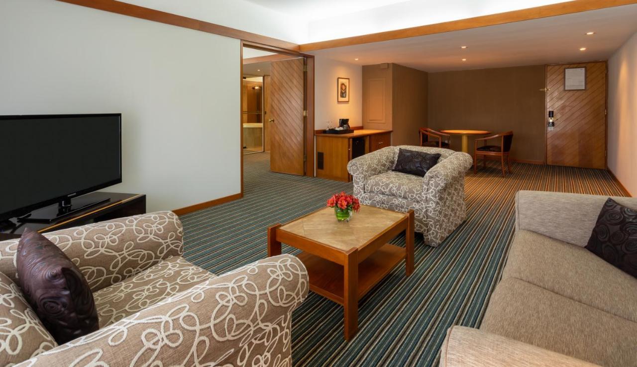 Sonesta Hotel El Olivar Λίμα Εξωτερικό φωτογραφία A suite at the hotel