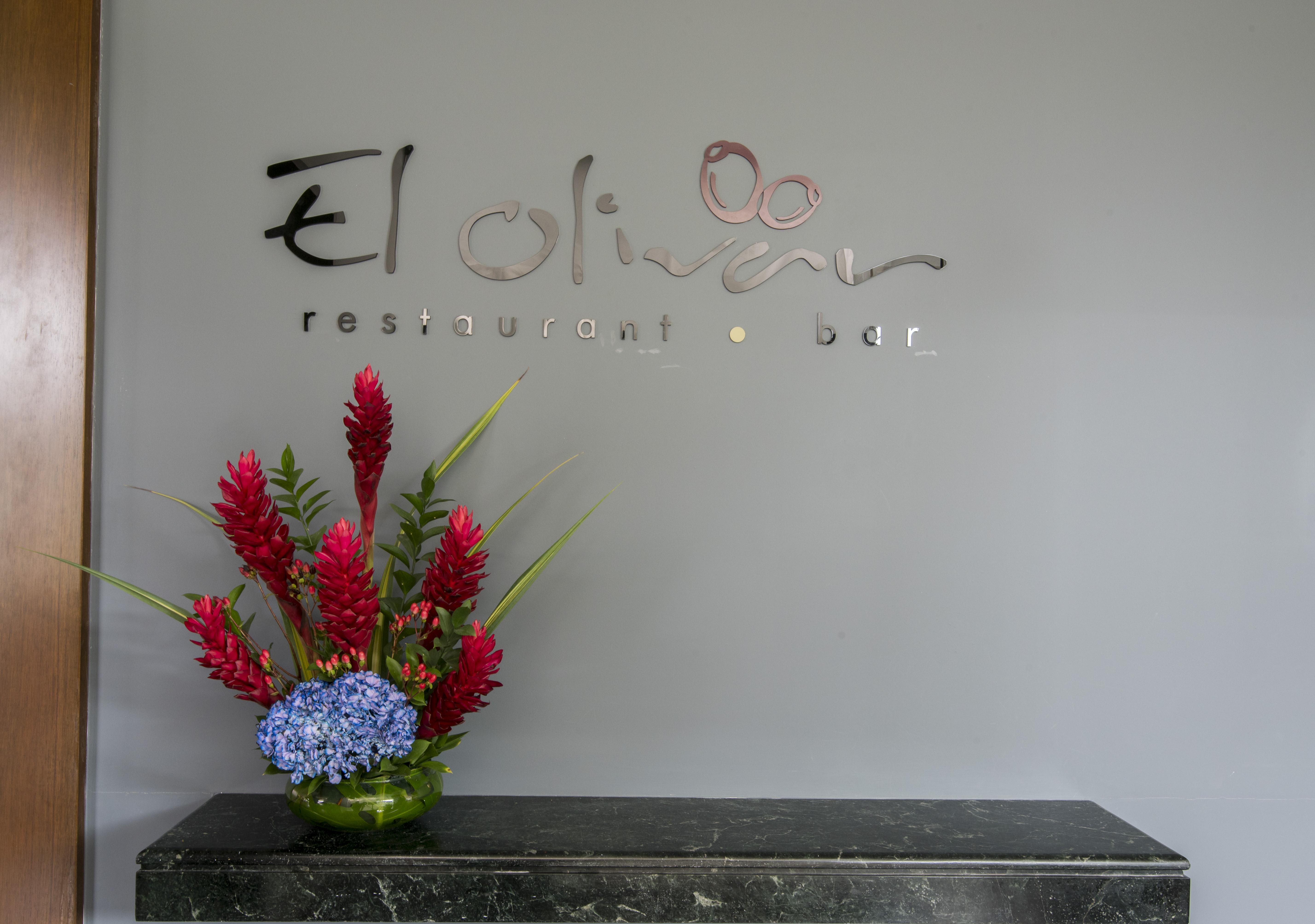 Sonesta Hotel El Olivar Λίμα Εξωτερικό φωτογραφία Restaurant entrance